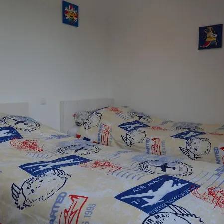 Cozy In With Free Wifi Apartment Rees