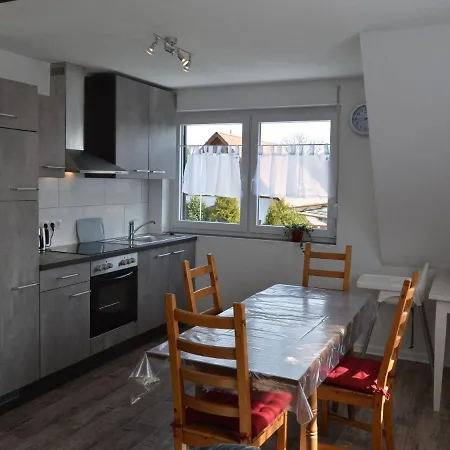 Cozy In With Free Wifi Apartment *